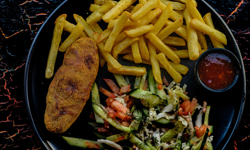 Šnicelis su skrudintom bulvytėm